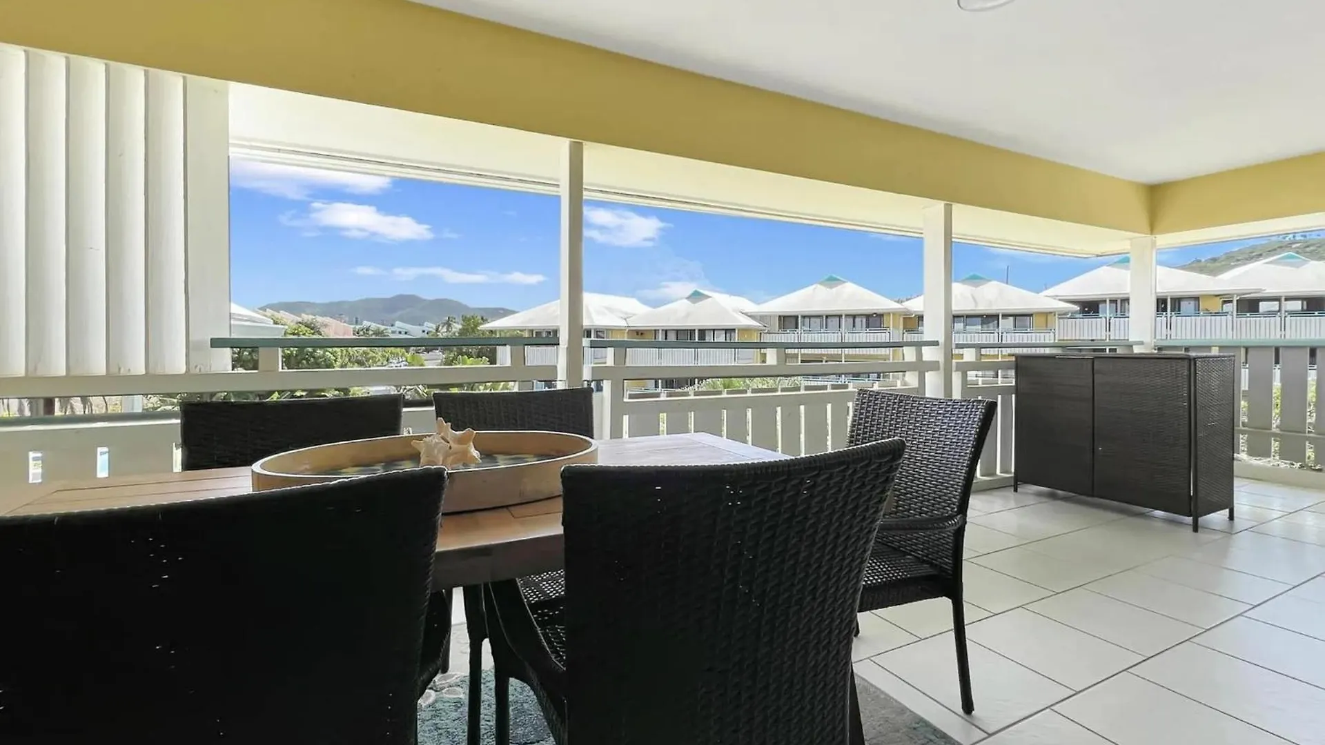 Beachside Condo With Pool And Ocean Views Christiansted Apartment